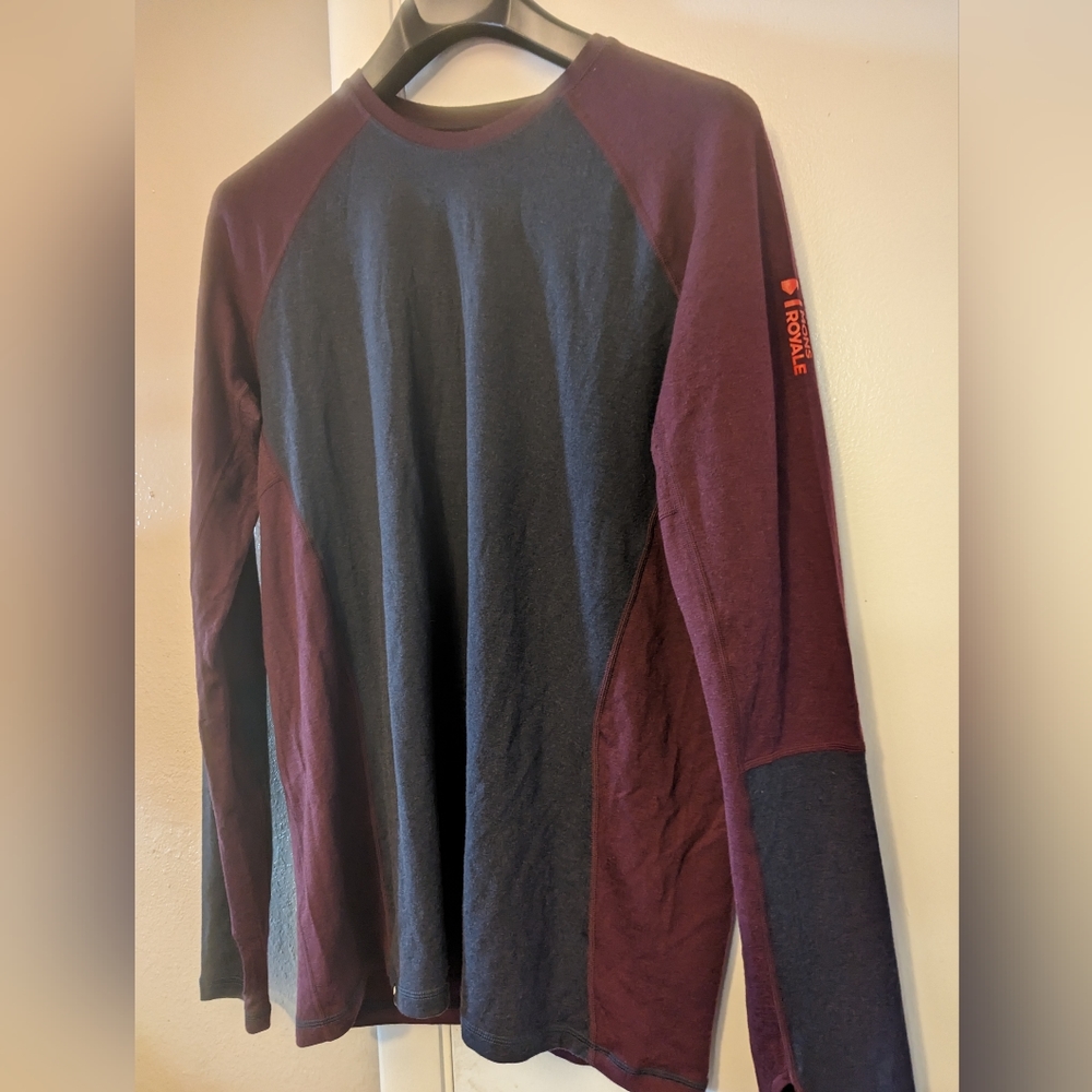 Mons Royale Olympus LS Base Layer Large Wine/ 9 Iron.  New with tags Merino Wool